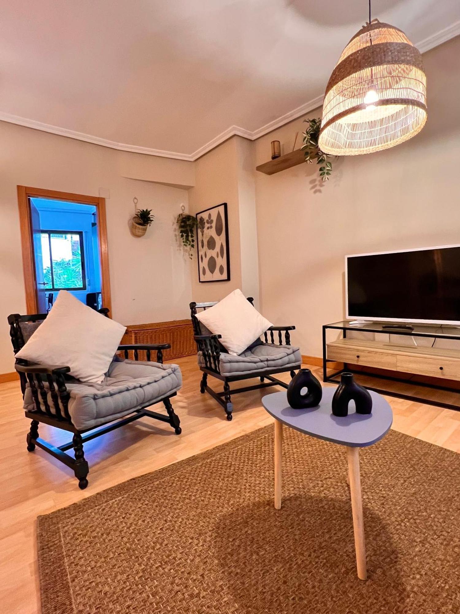 Ferrymill House - Apartamento Turistico Кастро-Урдиалес Екстериор снимка